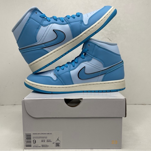 Nike Air Jordan 1 Retro Mid WMNS SE “Ice Blue/Powder Blue” 2023 - Picture 3 of 4